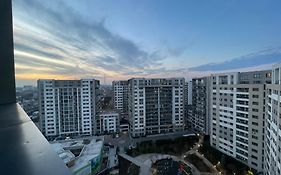 Penthouse View - GranVia Park